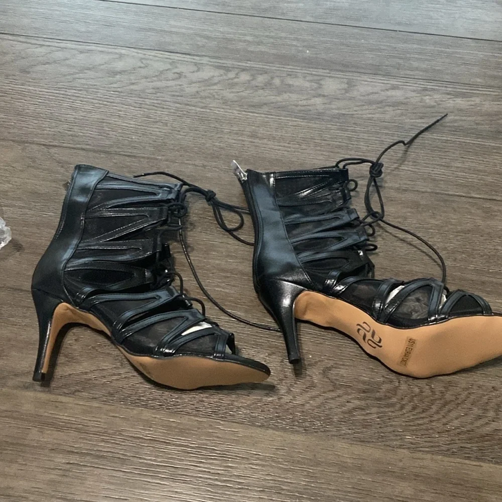 NWT BURJU Vikky Open Toe Strappy Mesh Cut Out Lace Up Ankle Boots | Size 11 - Picture 4 of 12